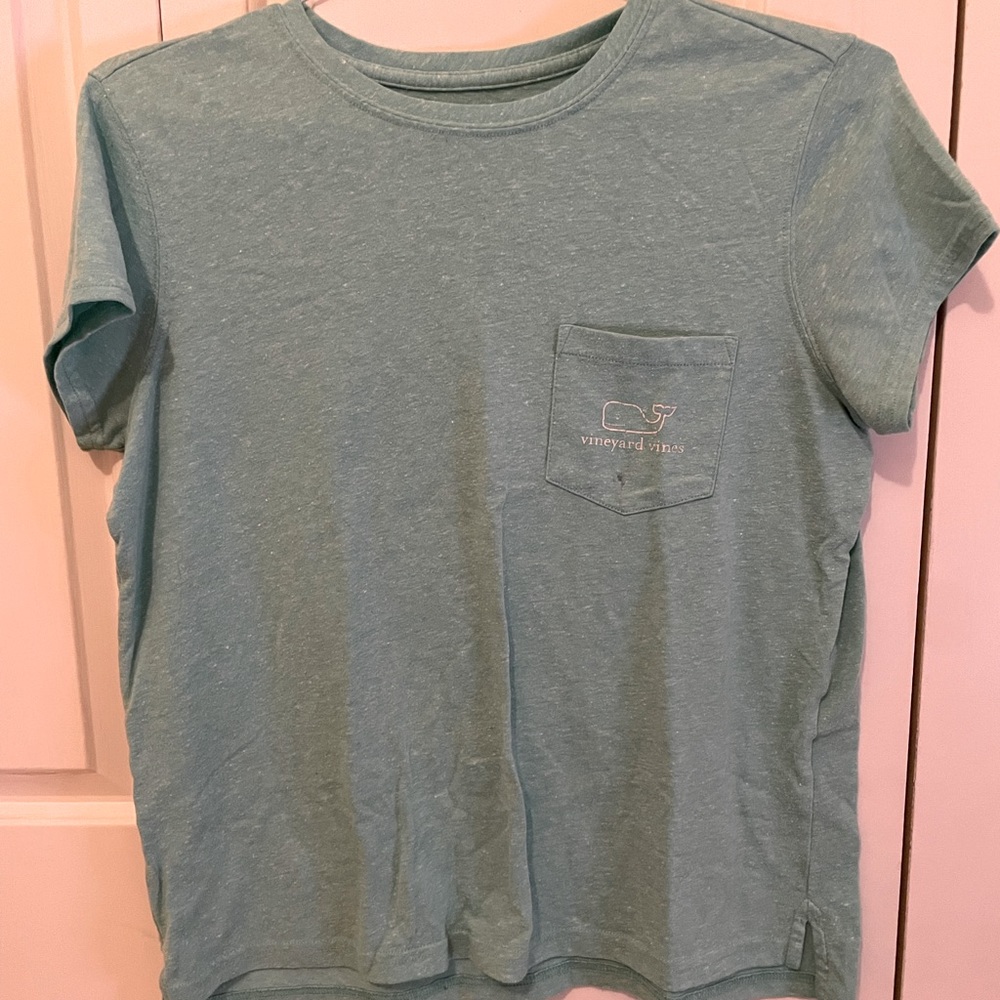 Vineyard Vines Tee